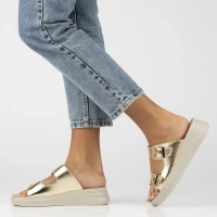 Skórzane klapki Filippo DK7044/25 GO złote