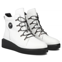 Leather ankle boots Filippo DBT7416/25 WH white