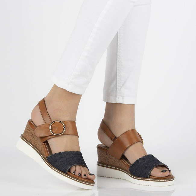 Wedge sandals Filippo DS2077/21 BR DE brown