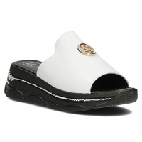 Skórzane klapki Filippo DK3872/22 WH białe