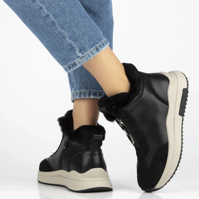 Leather ankle boots Filippo DBT7177/25 BK black