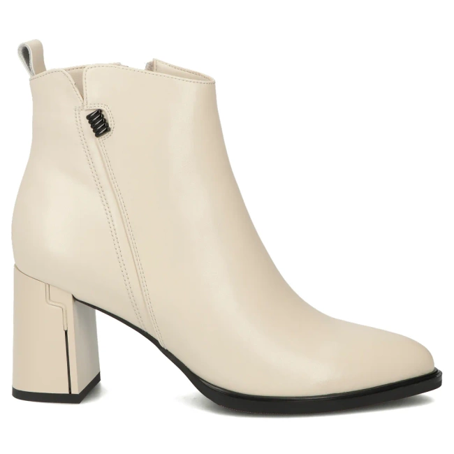 Leather ankle boots Filippo DBT7462/25 BE beige