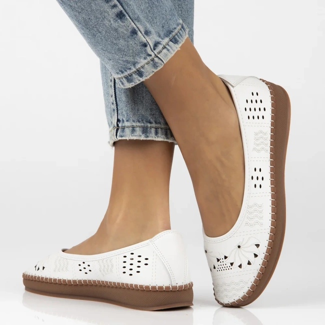 Leather shoes Filippo DP6831/25 WH white