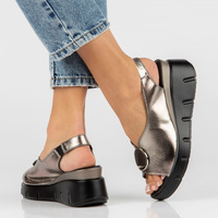 Skórzane sandały na koturnie Filippo DS4457/23 GN gunmetal