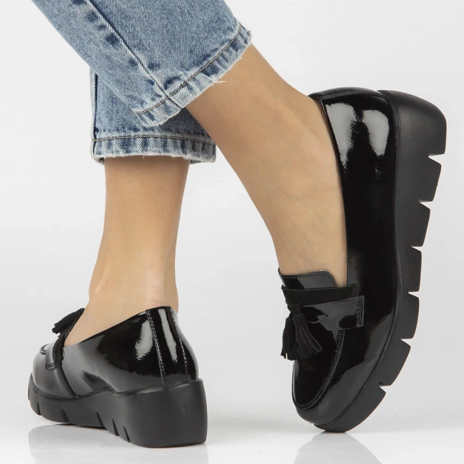 Skórzane półbuty na koturnie Filippo DP3162/24 BK L czarne