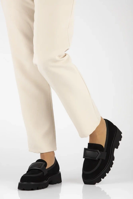 Skórzane lordsy Filippo DP6275/24 BK czarne