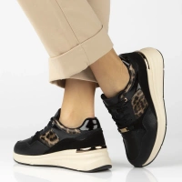 Leather sneakers Filippo DP7104/25 BK black