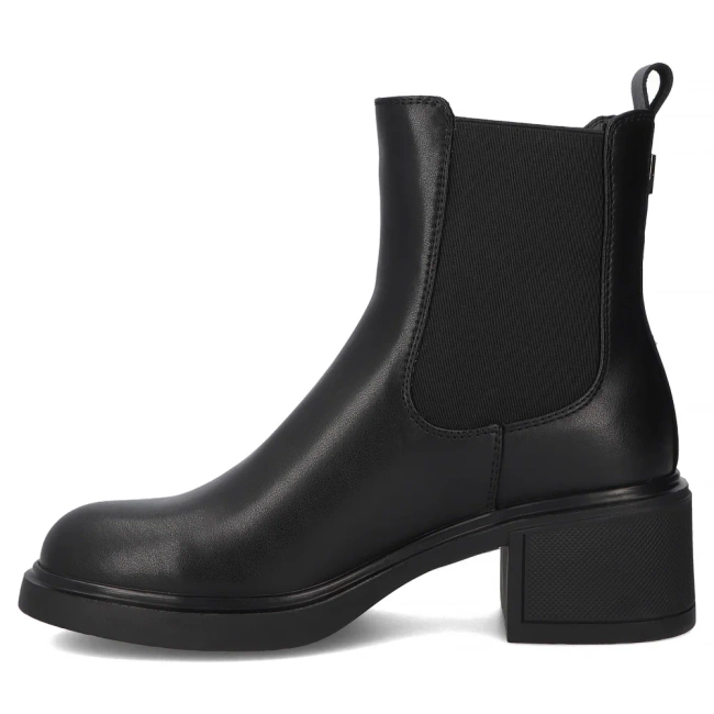 Leather ankle boots Filippo DBT7198/25 BK black