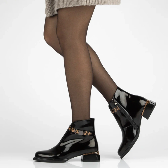 Leather ankle boots Filippo DBT7384/25 BK black
