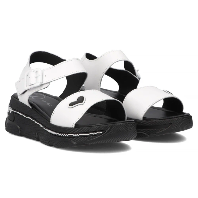 Leather sandals Filippo DS6712/25 BE beige