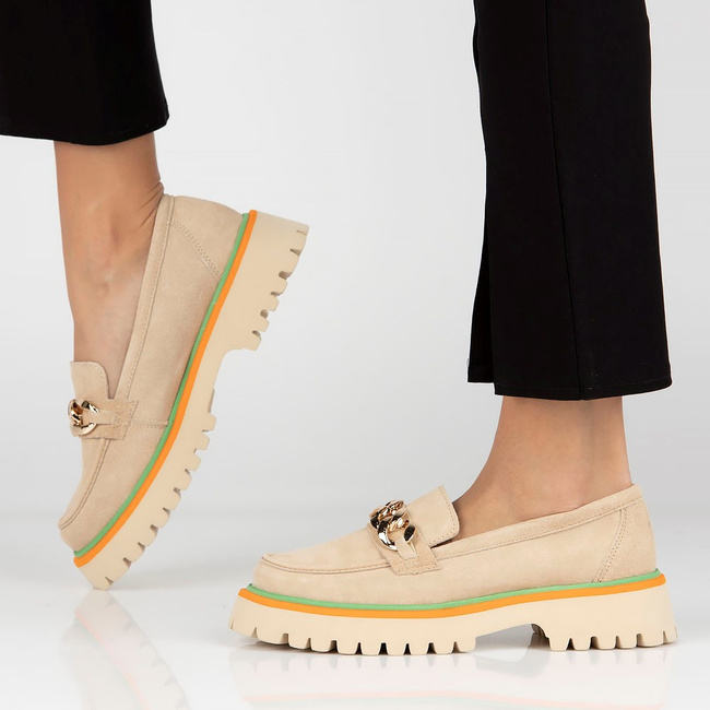 Skórzane półbuty na platformie Filippo DP4589/23 BE beżowe