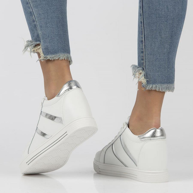 Skórzane Sneakersy Filippo DP3549/22 WH białe