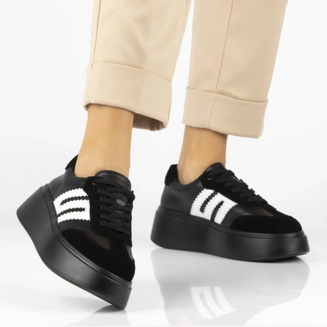 Skórzane sneakersy Filippo DP7289/25 BK czarne