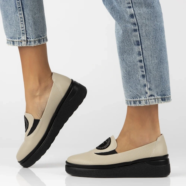 Skórzane półbuty na platformie Filippo DP6801/25 BE beżowe