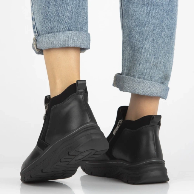 Leather ankle boots Filippo DBT7292/25 BK black