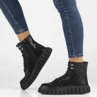 Leather ankle boots Filippo DBT6312/25 BK black