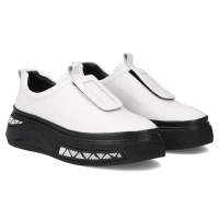Leather shoes Filippo DP7286/25 WH white