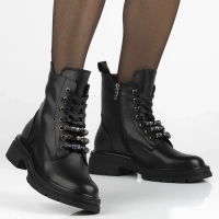 Leather ankle boots Filippo DBT7347/25 BK