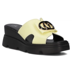 Leather flip-flops Filippo DK6078/24 YL yellow