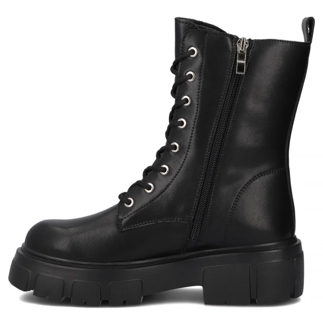 Leather ankle boots Filippo DBT4759/25 BK black