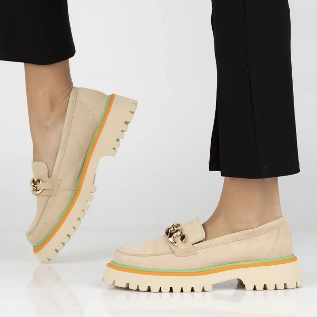 Skórzane półbuty na platformie Filippo DP4589/24 BE beżowe