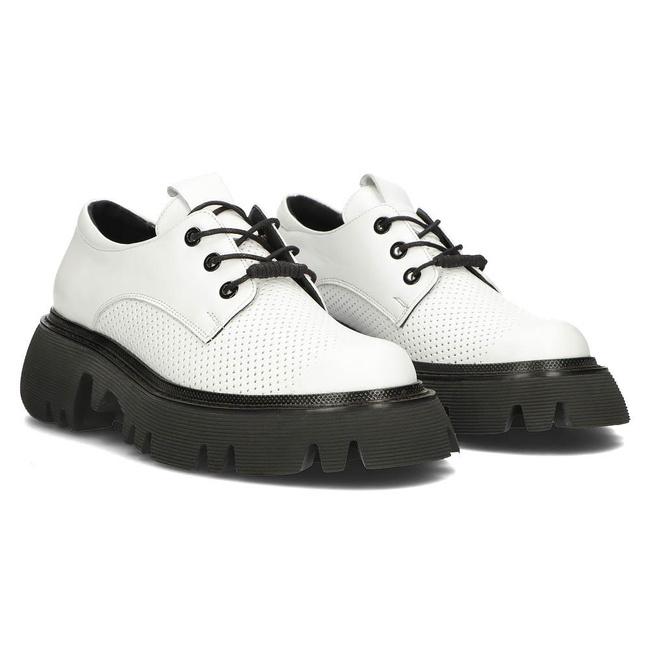 Skórzane półbuty Filippo DP3909/22 WH białe