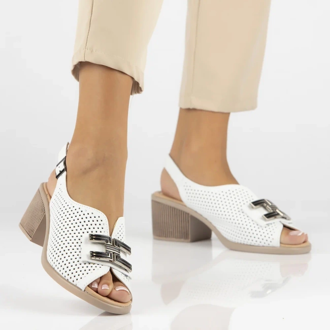 Leather sandals Filippo DS6033/25 WH white