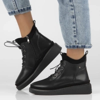 Skórzane botki na platformie Filippo DBT4799/25 BK czarne