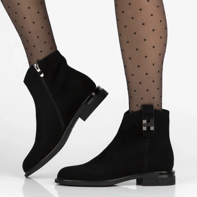 Leather ankle boots Filippo DBT7379/25 BK black