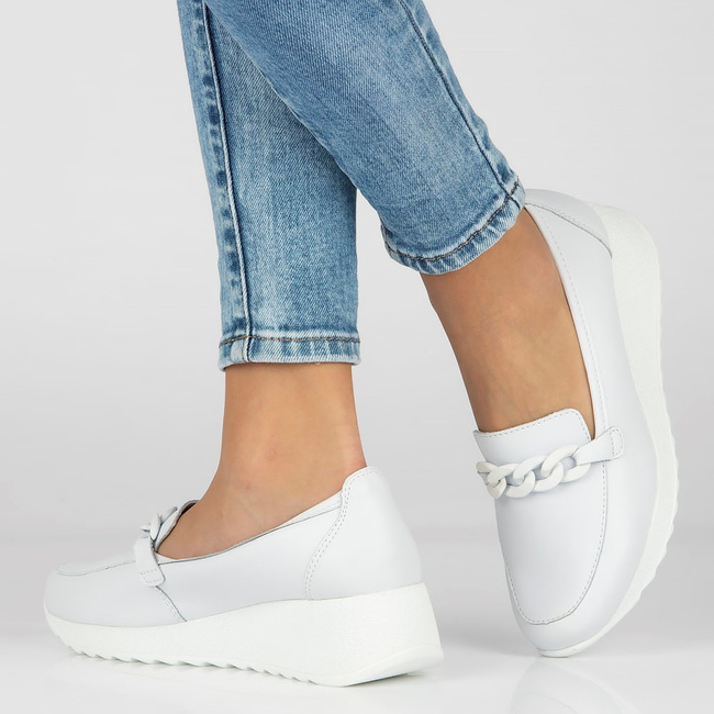 Skórzane półbuty na koturnie Filippo DP3632/23 WH białe