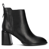 Leather ankle boots Filippo DBT6327/24 BK black