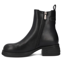 Skórzane botki na obcasie Filippo DBT7195/25 BK czarne
