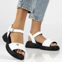 Leather sandals Filippo DS6811/25 WH white