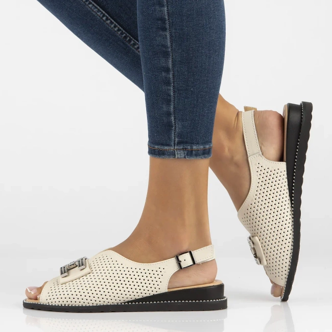 Leather sandals Filippo DS6032/25 BE beige