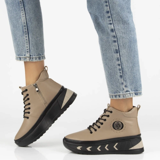 Leather ankle boots DBT4214/25 TP taupe