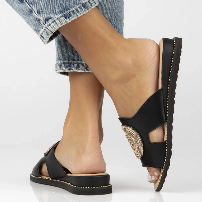 Skórzane klapki Filippo DK7041/25 BK czarne