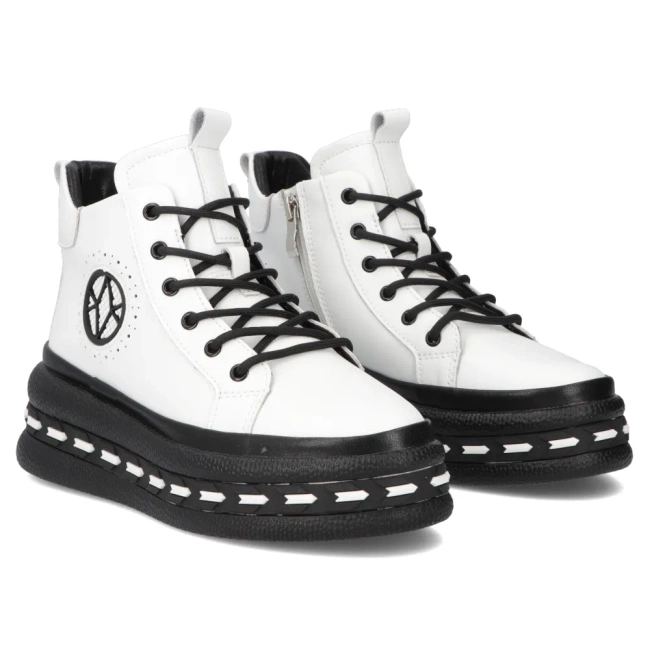 Leather ankle boots Filippo DBT7120/25 WH white