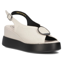 Leather sandals Filippo DS6074/25 BE beige