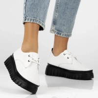 Leather sneakers Filippo DP6846/25 WH BK white