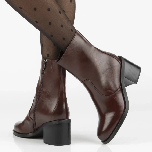 Leather ankle boots Filippo DBT7355/25 BK black