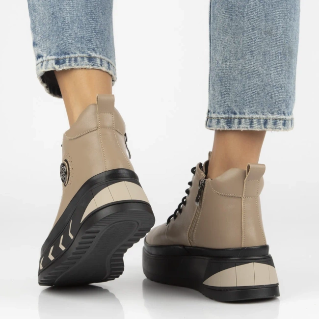 Leather ankle boots DBT4214/25 TP taupe