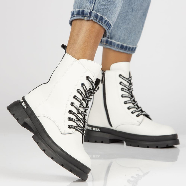 Leather ankle boots Filippo DBT3974/22 WH white