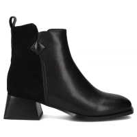 Skórzane botki na obcasie Filippo DBT7360/25 BK czarne