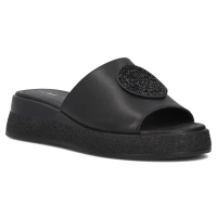 Skórzane klapki Filippo DK6987/25 BK czarne