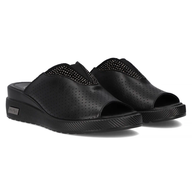 Leather flip-flops Filippo DK6146/24 BK black