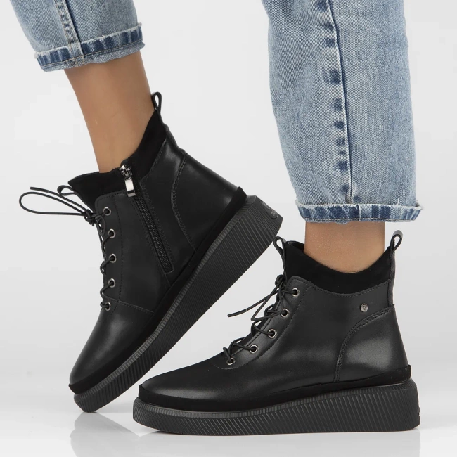 Skórzane botki na platformie Filippo DBT4799/25 BK czarne