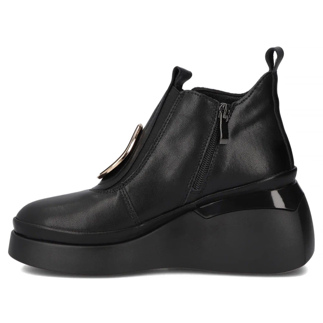 Skórzane botki na koturnie Filippo DBT7419/25 BK czarne