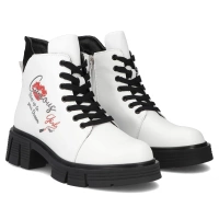 Leather ankle boots Filippo DBT7147/25 WH white