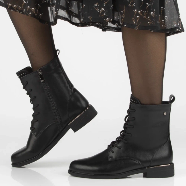 Leather ankle boots Filippo DBT4747/25 BK D black