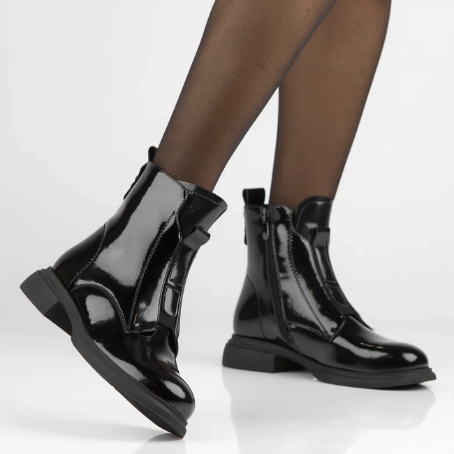 Leather ankle boots Filippo DBT6540/25 BK black